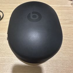 Beats Studio 3