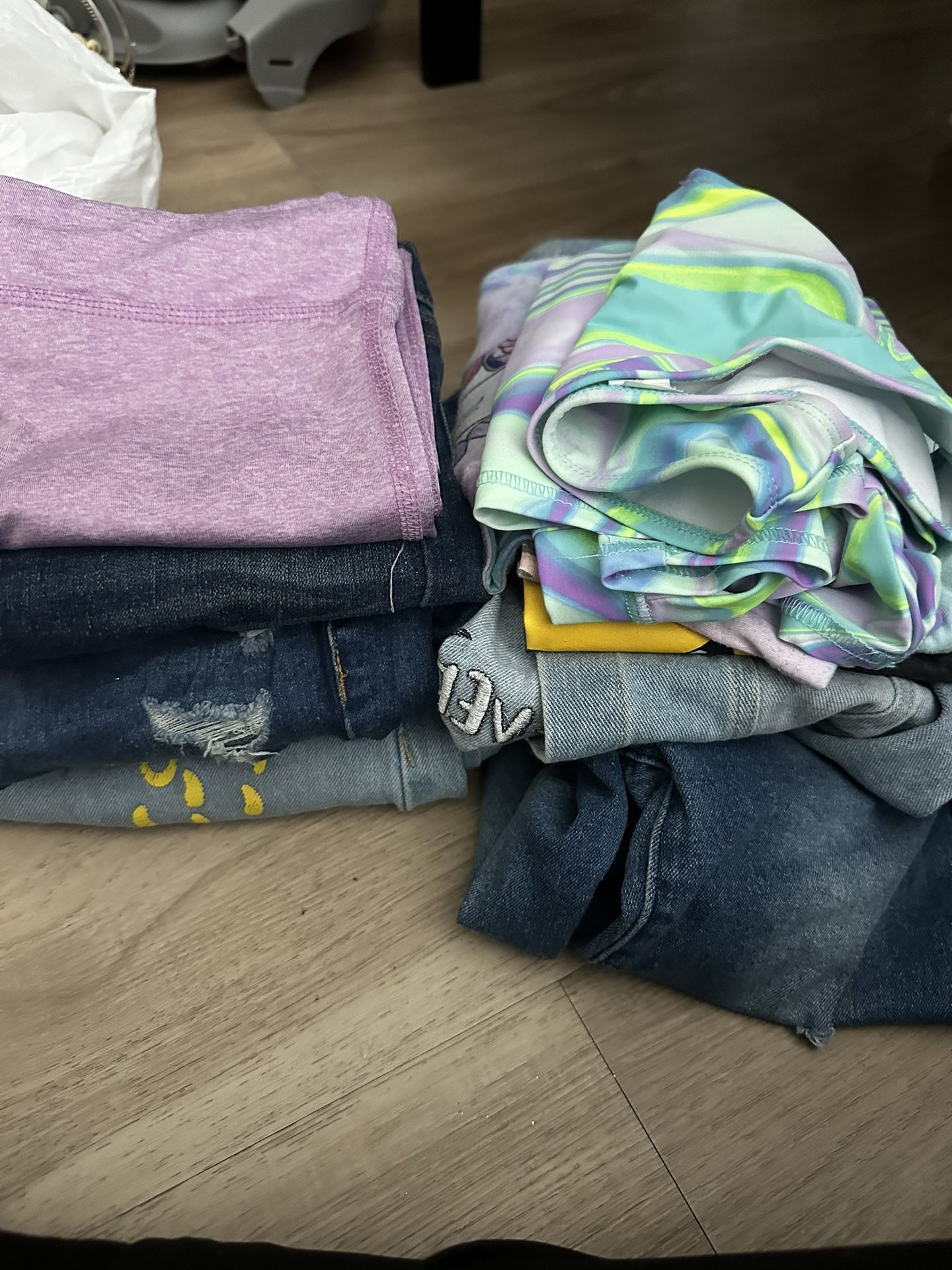 Girl Clothes