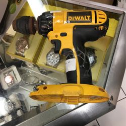 DEWALT 1/2” 18volt Cordless Drill Driver- Bare Tool
