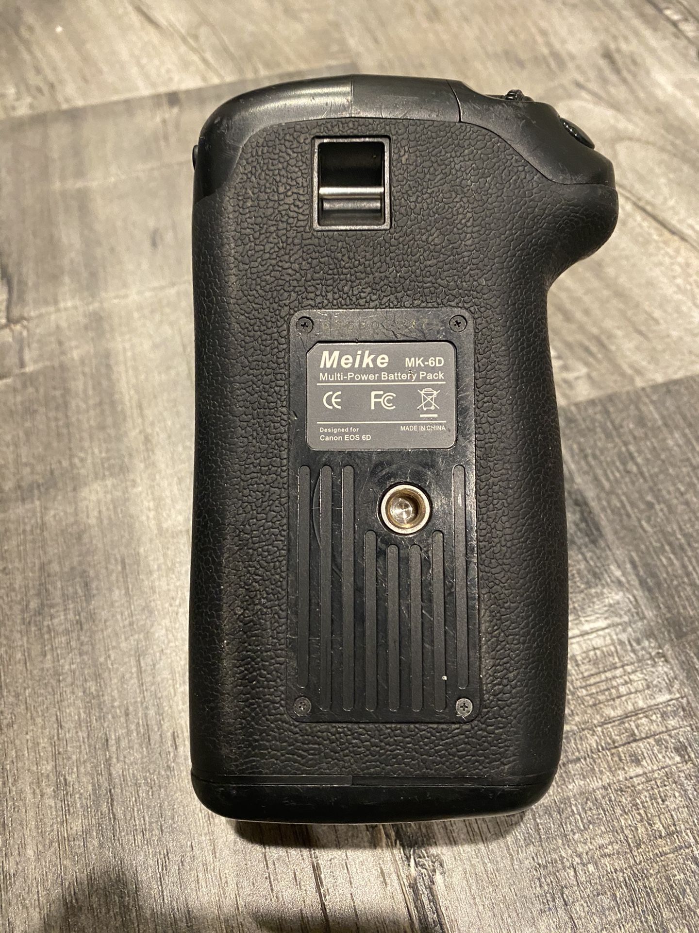 DSLR Battery Grip For Canon 6D