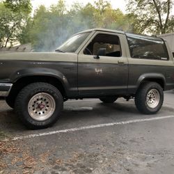 1989 Ford Bronco 2 Xlt 4WD