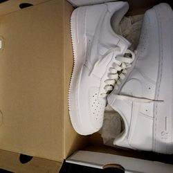 Nike Air Force 1's Size 9