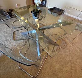Z Gallerie Dining Table & 4 Chairs
