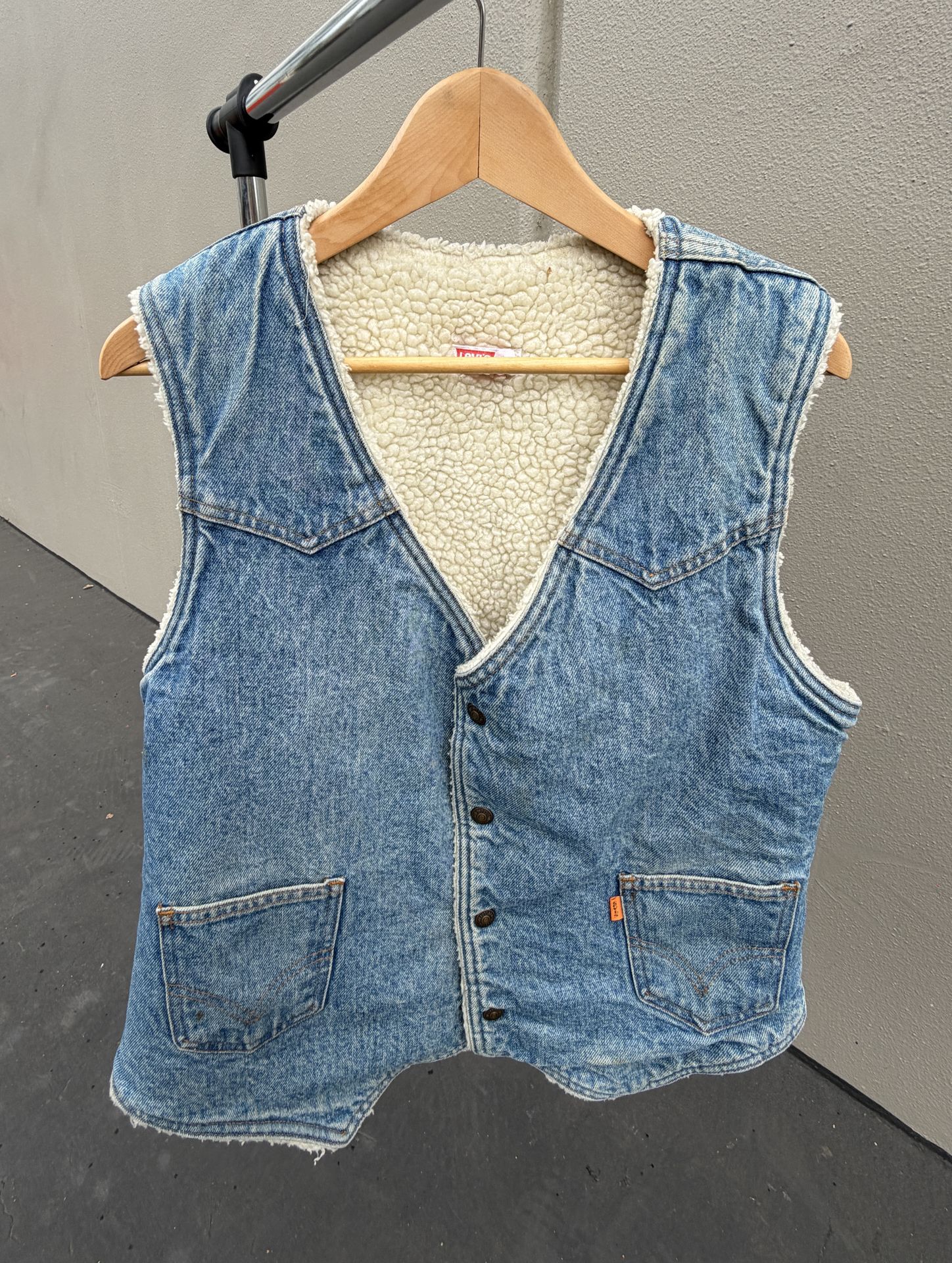 Levi's Blue Button Closure Sherpa Lined Solid Cotton Men's Vest Large Regular