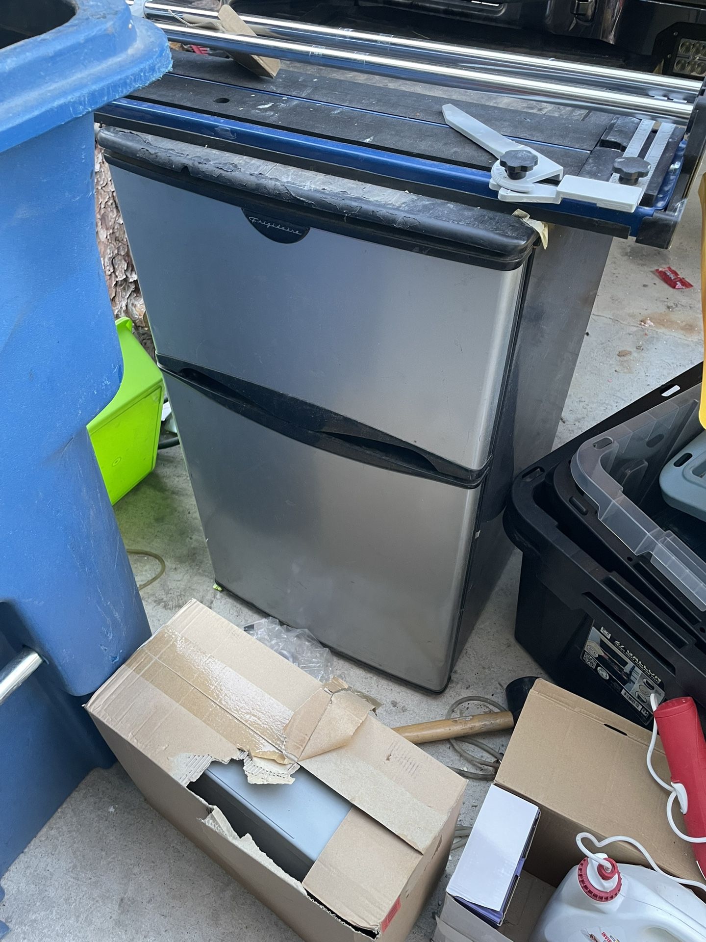 Mini Fridge