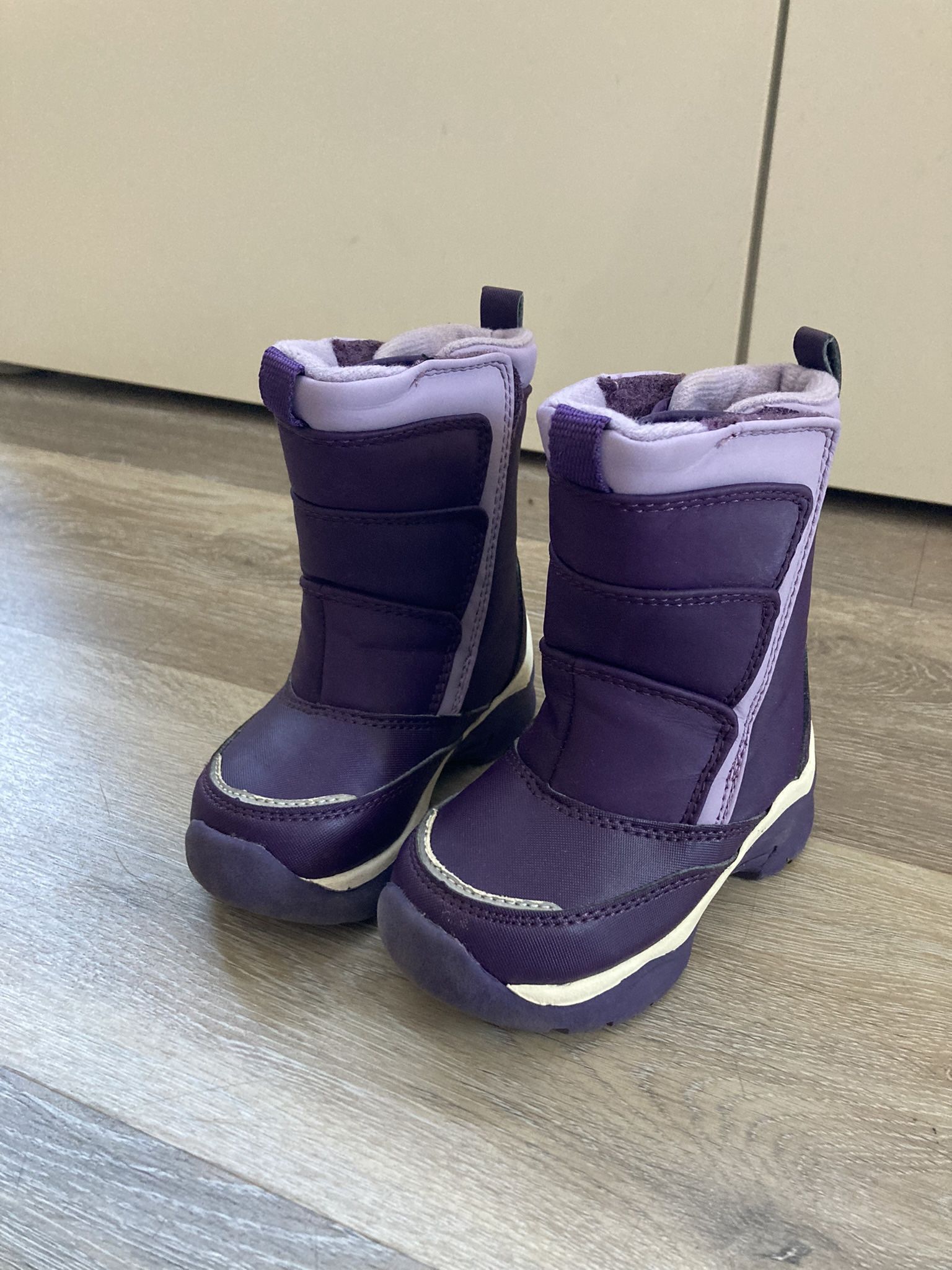 Snow Boots