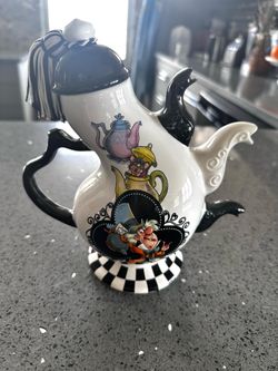 Alice in Wonderland Mad Hatter Ceramic Teapot