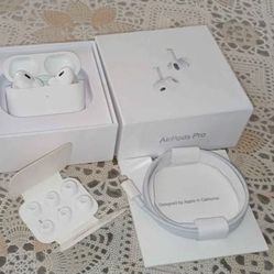 Apple AirPods Pro (2nd Generation)
