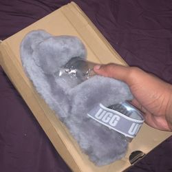 Ugg Furry Slides
