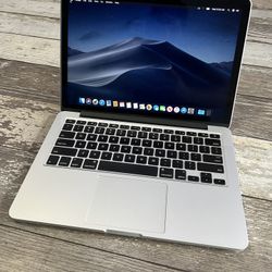 MacBook Pro 13” Retina 2.9 GHz i7 8GB RAM 512GB Flash Storage W/ Photoshop And Illustrator 2020, MS Office Suite 2019, Logic And Final Cut Pro X