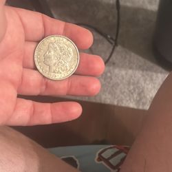 Moving Silver Dollar 