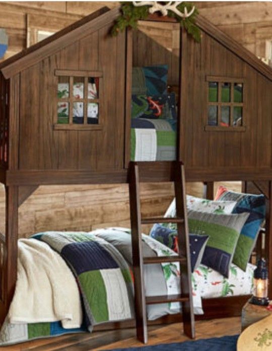 Treehouse Fort Bed