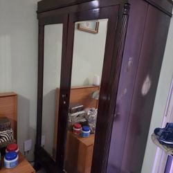 Solid Wood Furniture 