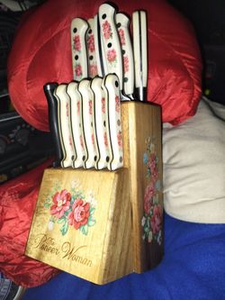Pioneer Woman Knife Block