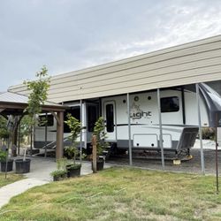 Fifth Wheel 2017 Highland Ridge Light Series Open Range 