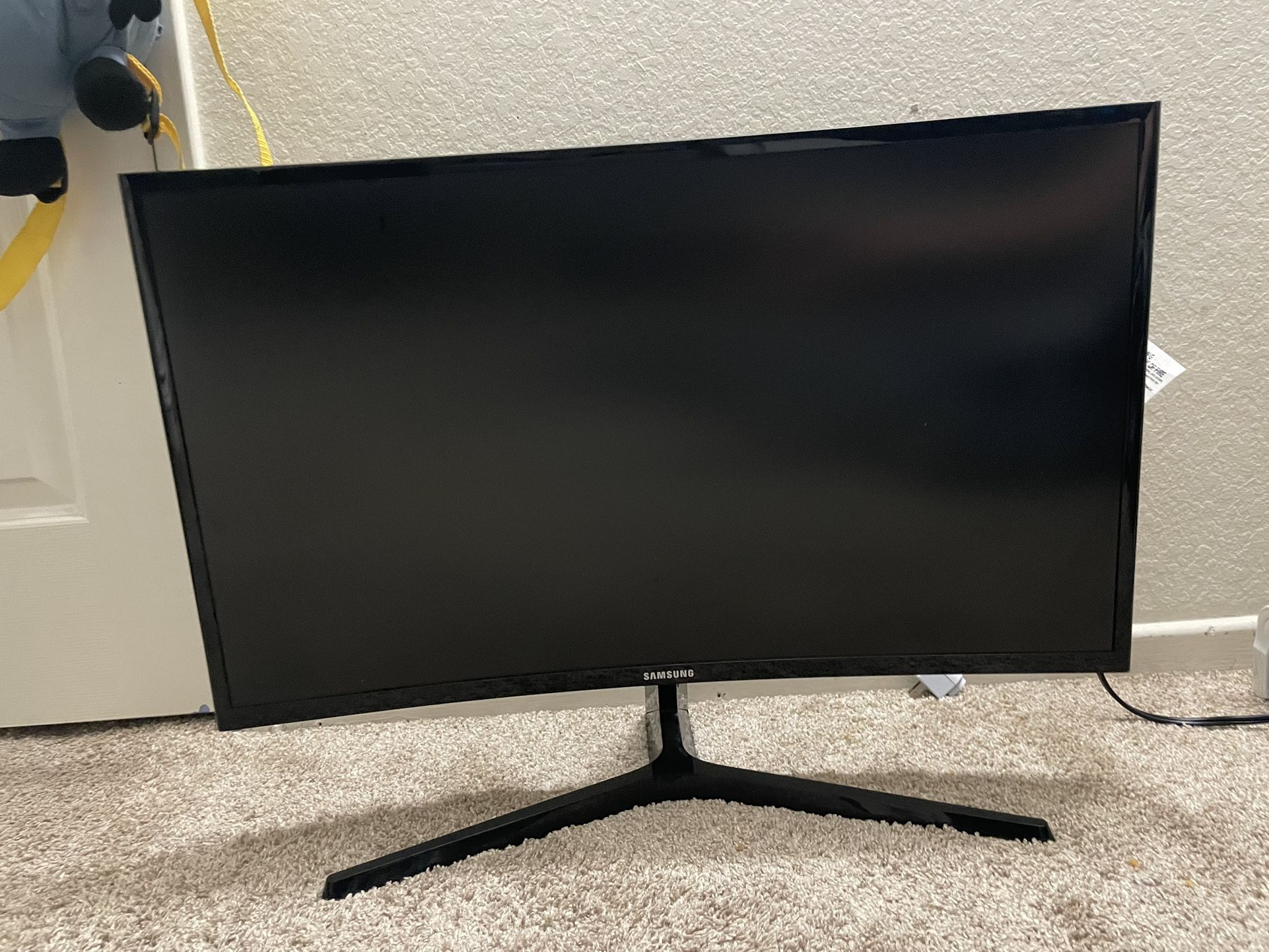 Samsung Monitor (24.5 inch curved)