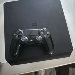 PS4 Slim