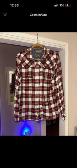 Women’s flannel shirt