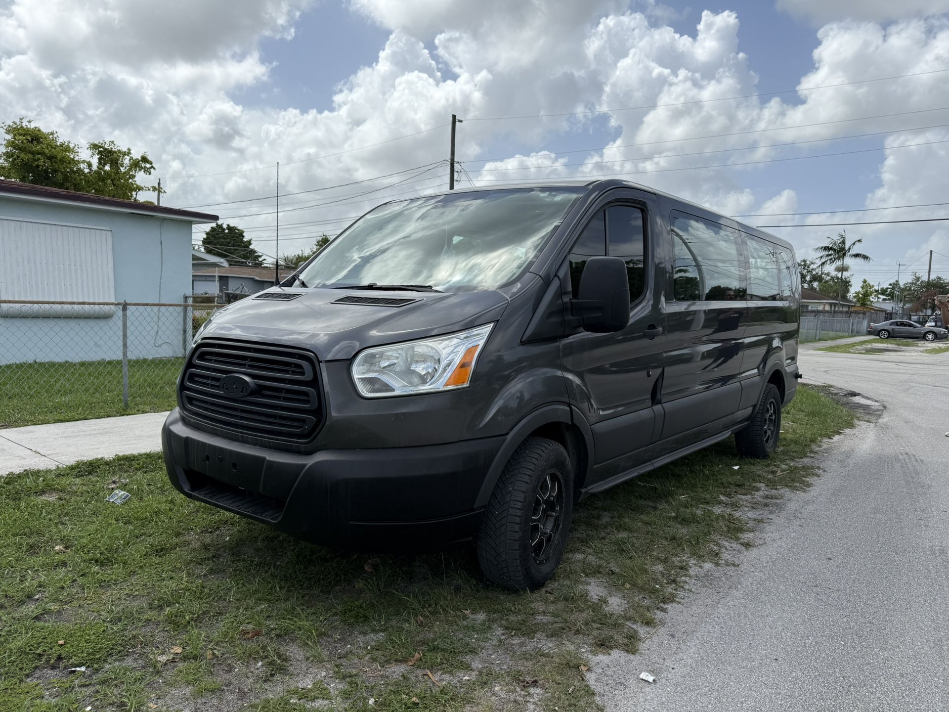 2017 Ford Transit