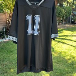 Brand New Rare Black And White  Micah Parsons Jersey 