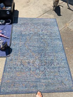 Rug 72"x47"