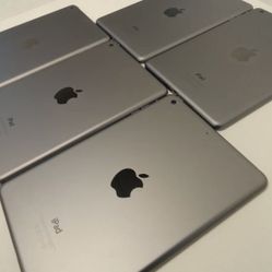 Apple iPad Mini 2 16GB PERFECT Condition Open To Reasonable Offers