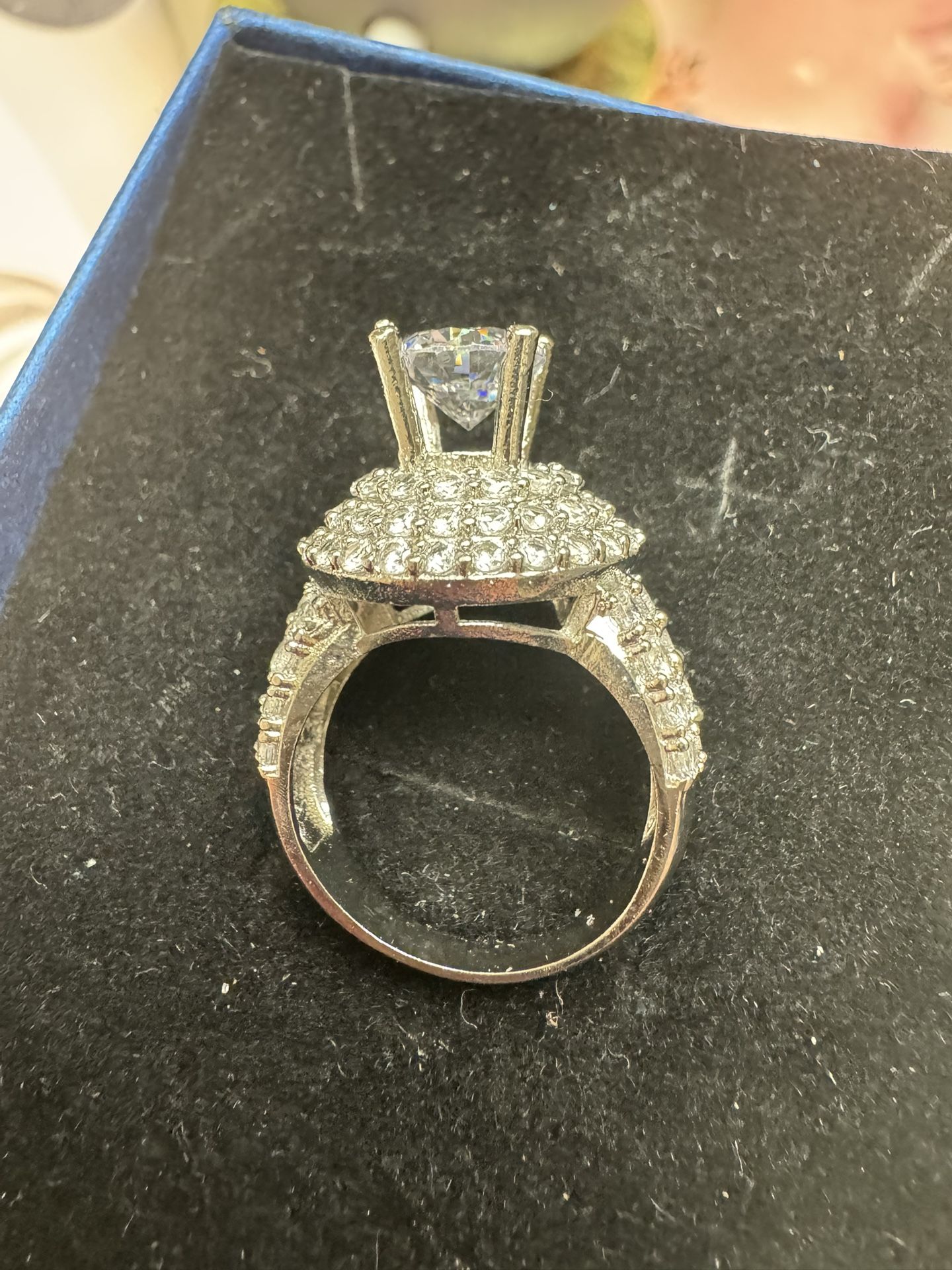Moissanite Ring 3 C.t “7”