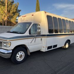 1993 Ford E-350