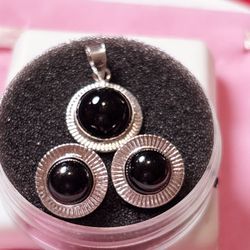 925 Silver Onyx Earrings & Pendant