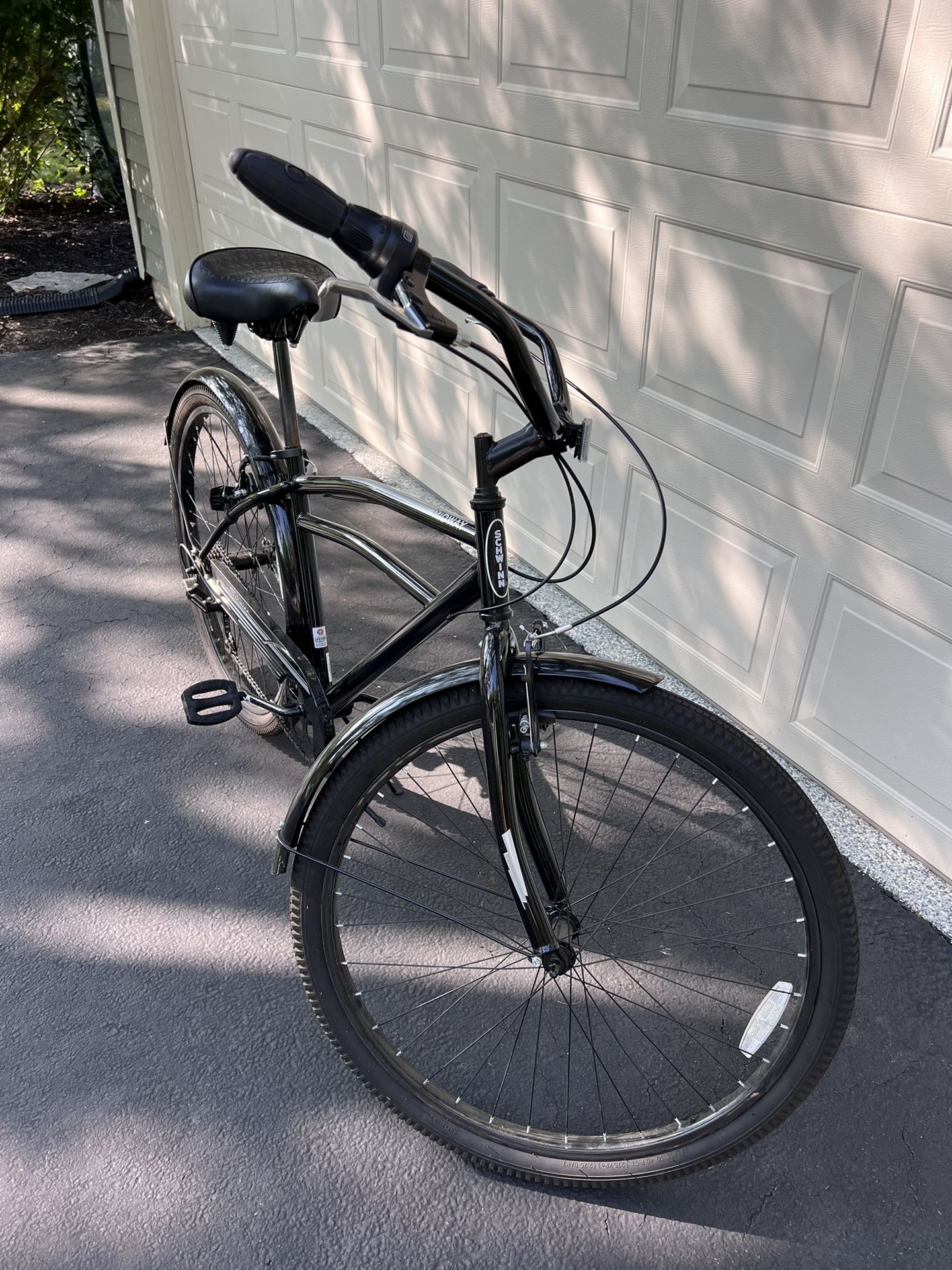 schwinn midway bicycle Schwinn Midway Cruiser Bike for Sale in Batavia, IL