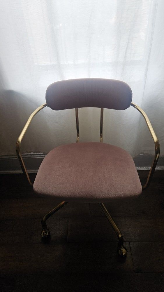 Rose Pink And Gold Rolling Desk Chair