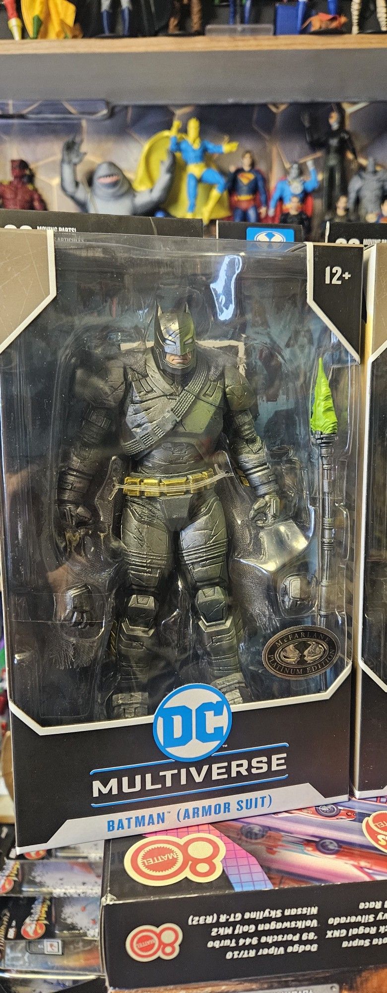 Batman DC Multiverse - Battle Damage Armor (McFarlane Platinum Edition Exclusive Version)