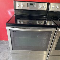 Whirlpool  stove stainless steel electric