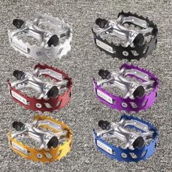 Se Bikes Bear Trap Pedals 9/16 $39.88 A Pair New 