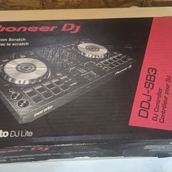 Pioneer DJ Controller 