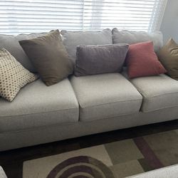 Jerome’s Full Living Room Set Couches And Tables 