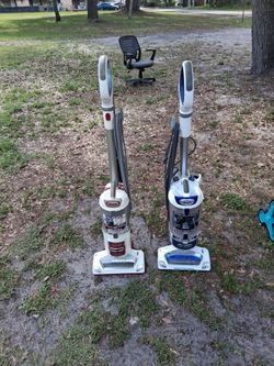 NICE  SHARK VACUUMS