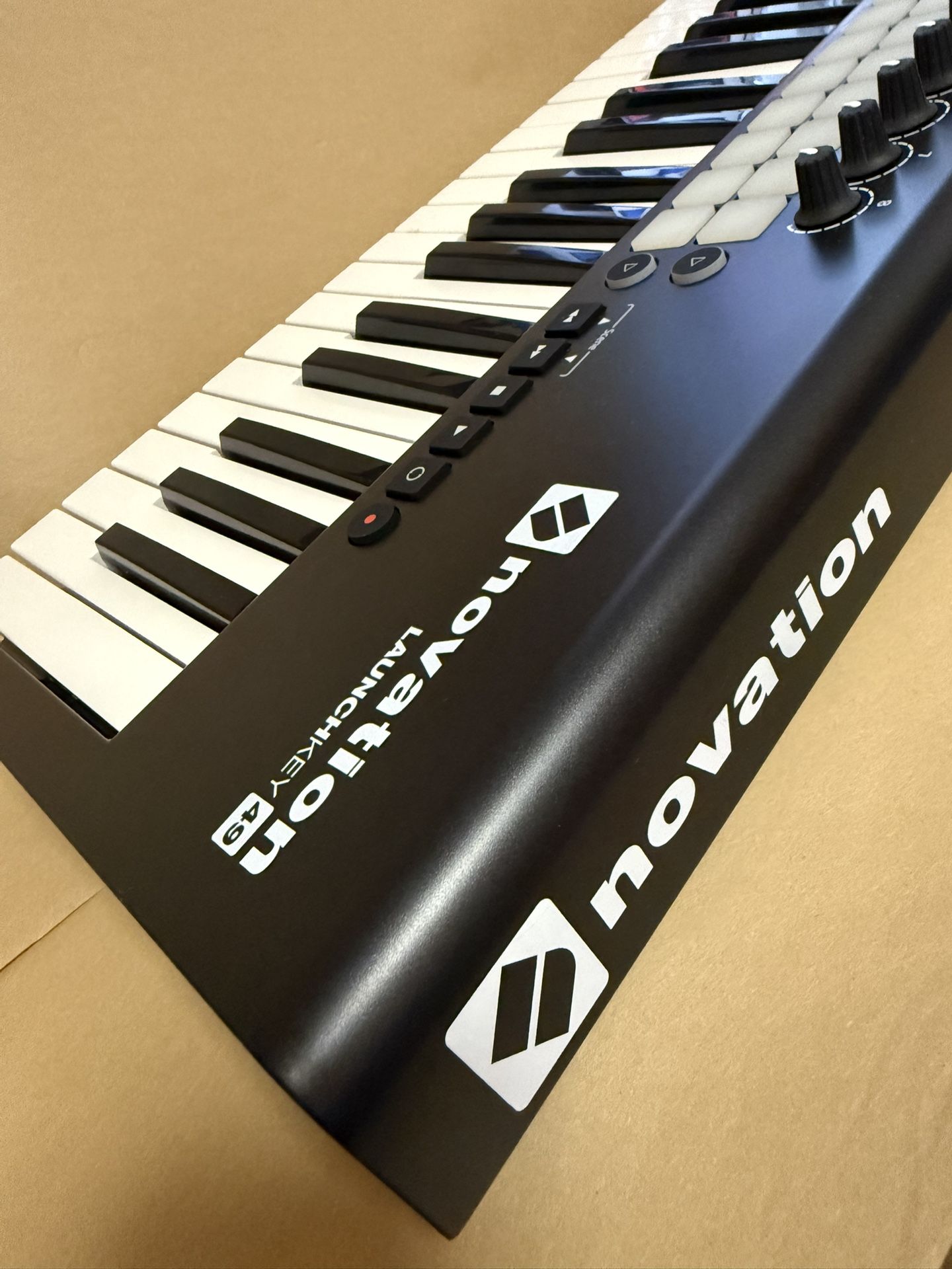 Novation Launchkey 49 MIDI Keyboard Controller