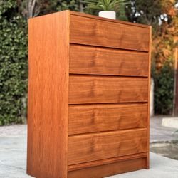 Danish Modern Mid Century Vintage Teak 5 Drawer Tall Dresser Highboy