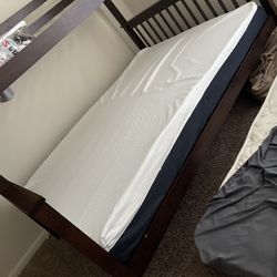 Bunk Bed Twin/full 