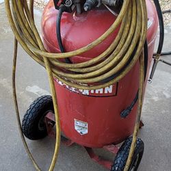 30 gallon air Compressor works great hose and attachments included firm price