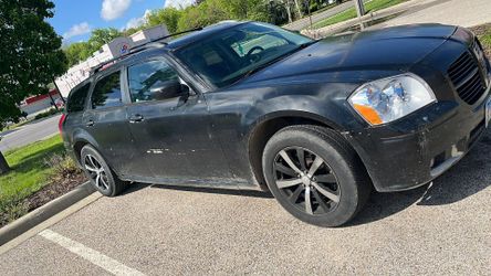 2005 Dodge Magnum