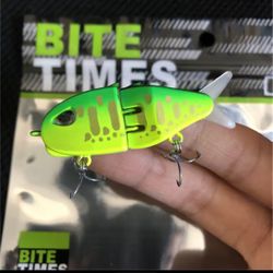 Swim bait Fishing Lure Yellow And Green