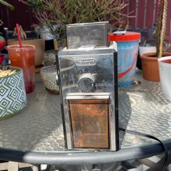 DeLonghi Grinder