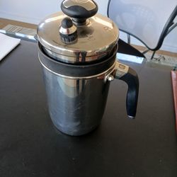 Cafetera Royal Prestige usada 