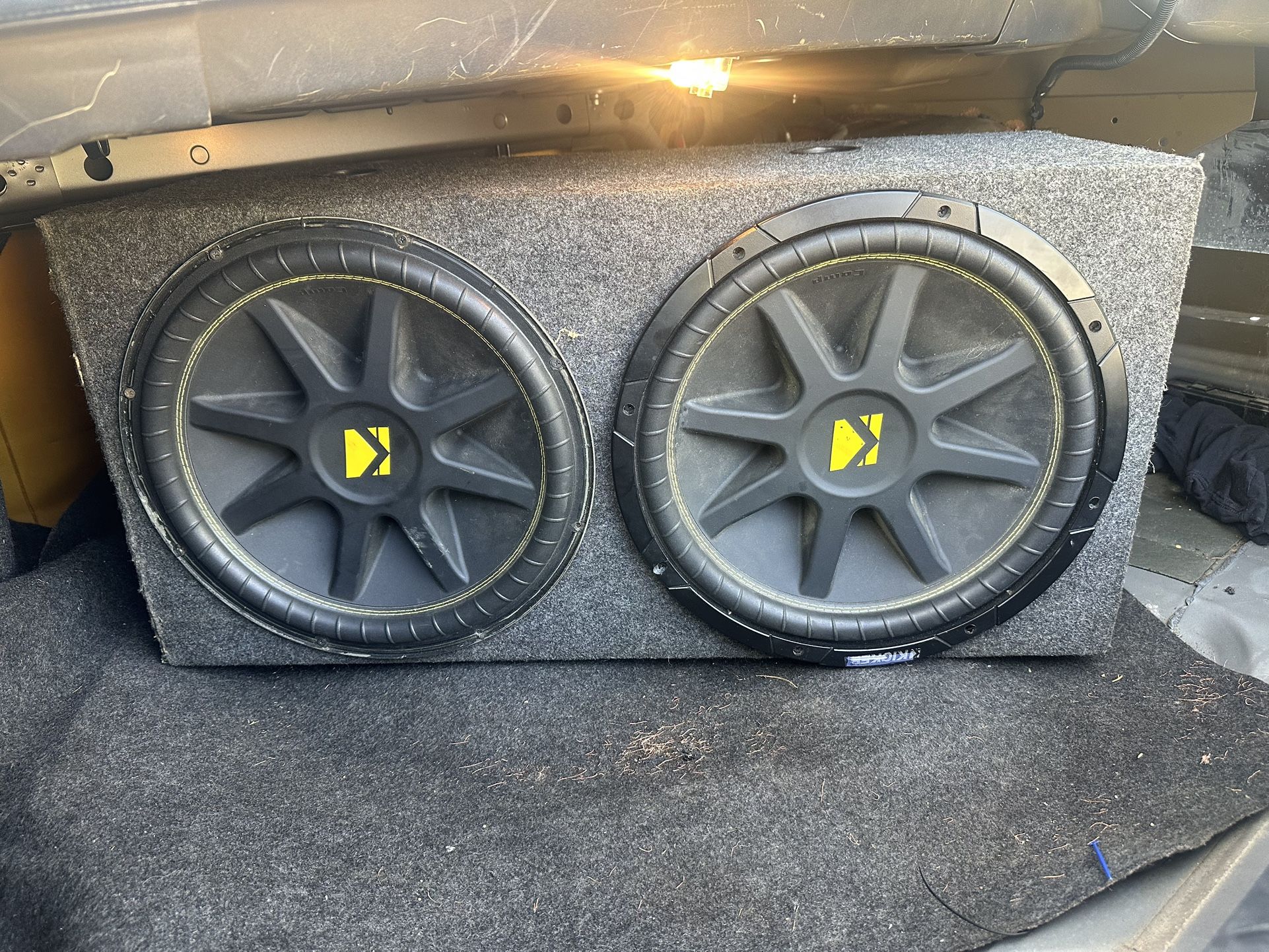 Sub Woofers 2 15s Ported 