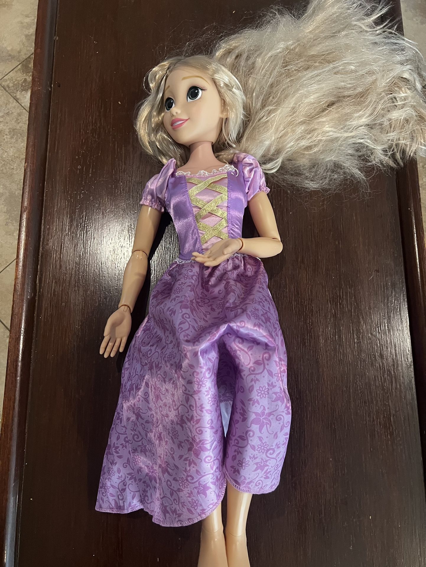 Disney Rapunzel Doll (Purple Dress)