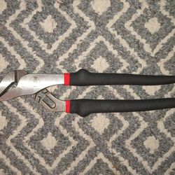 Olympia Tools 12 Inch Channel Locks