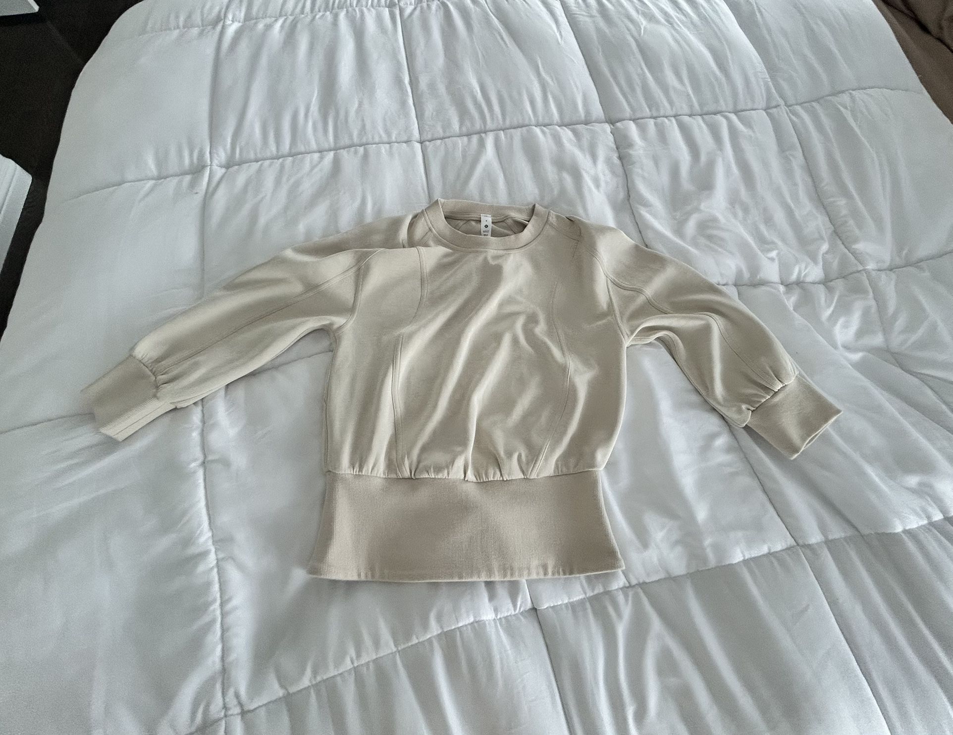 Lululemon Sweatshirt