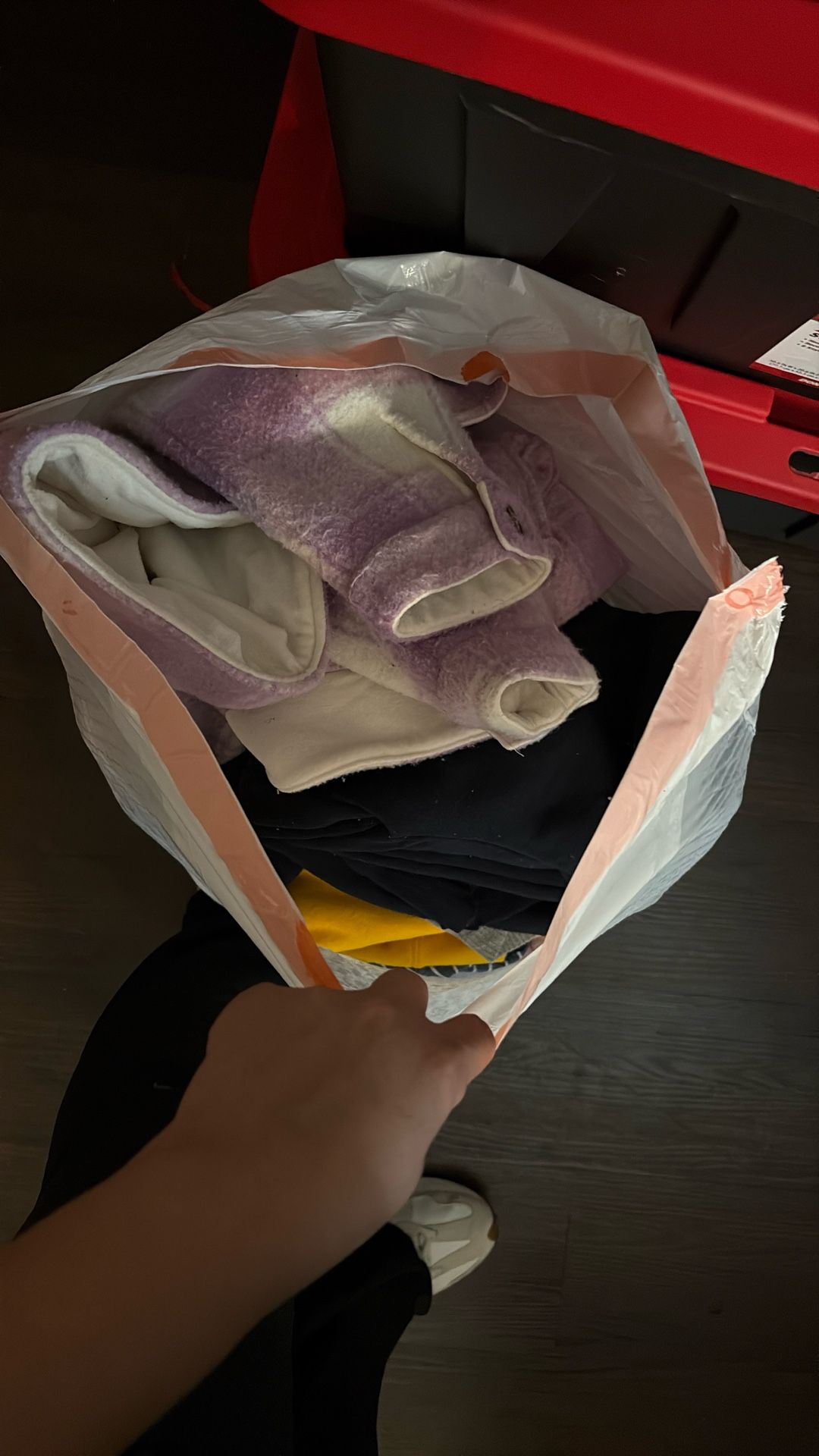 Clothes 